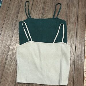 Express crop tops - set of 2
